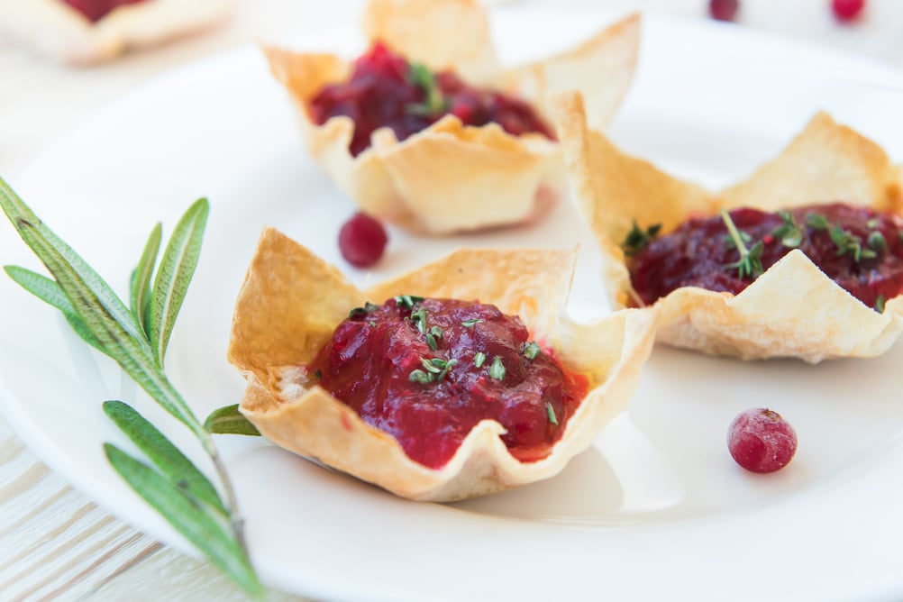 Festive cranberry brie mini tarts